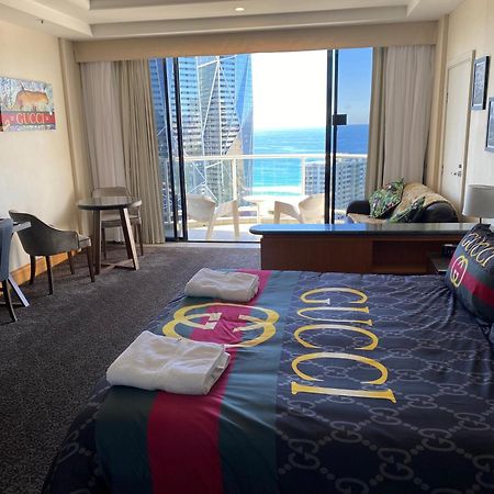 Luxury Privately Owned Ocean View Studio Apartments At O4Ks Gold Tower Gold Coast Eksteriør bilde