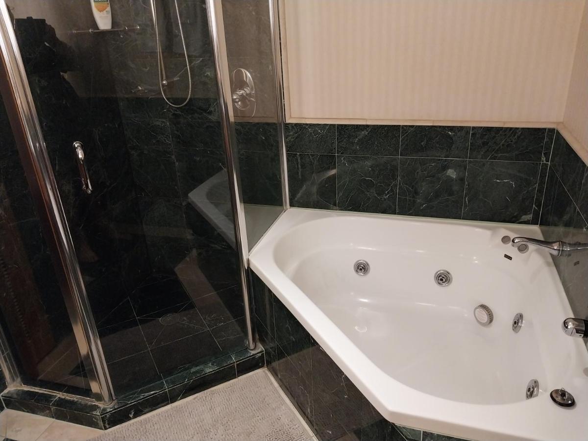 Luxury Privately Owned Ocean View Studio Apartments At O4Ks Gold Tower Gold Coast Eksteriør bilde
