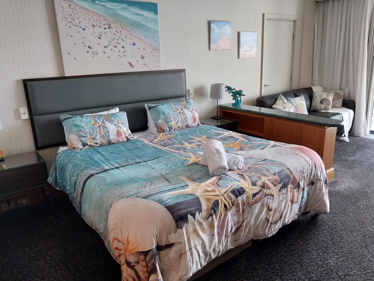 Luxury Privately Owned Ocean View Studio Apartments At O4Ks Gold Tower Gold Coast Eksteriør bilde