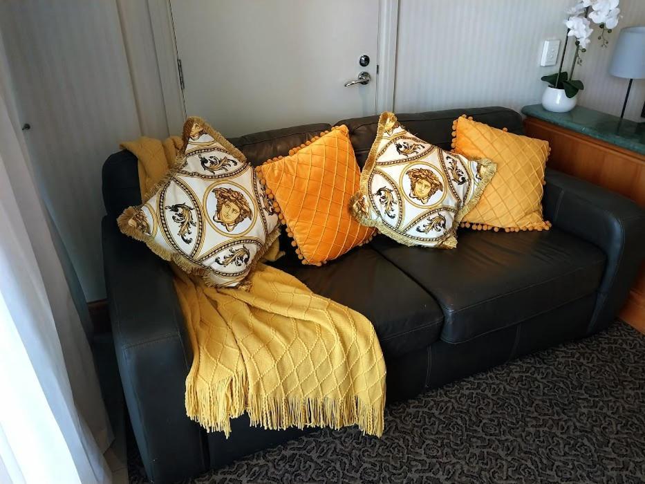 Luxury Privately Owned Ocean View Studio Apartments At O4Ks Gold Tower Gold Coast Eksteriør bilde